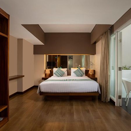 Grand Ixora Kuta Resort Esterno foto