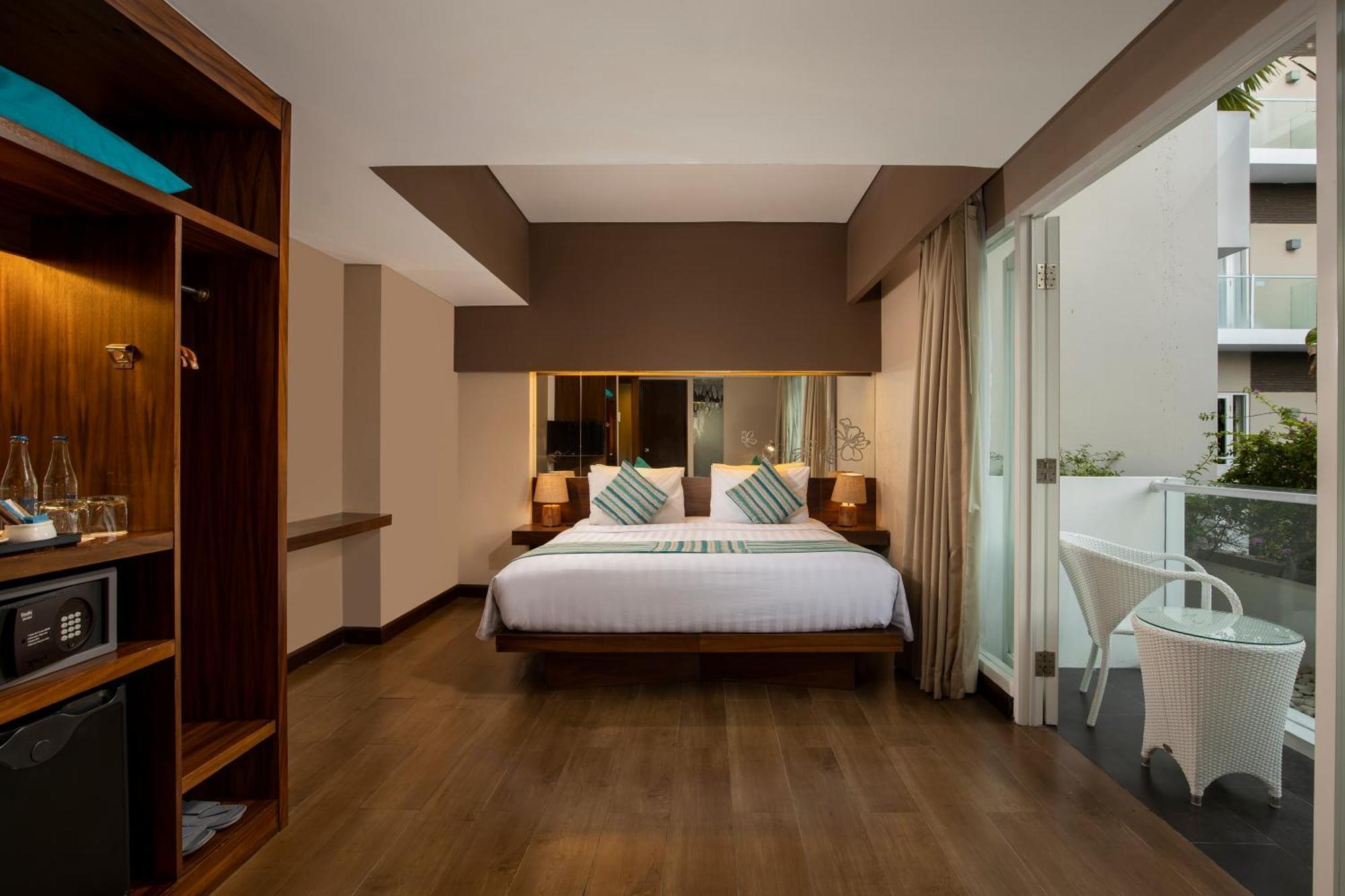 Grand Ixora Kuta Resort Esterno foto