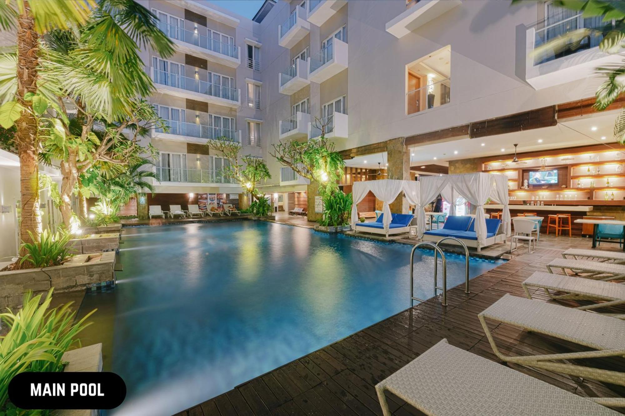Grand Ixora Kuta Resort Esterno foto