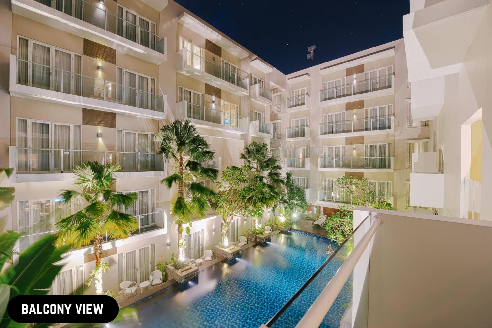 Grand Ixora Kuta Resort Esterno foto